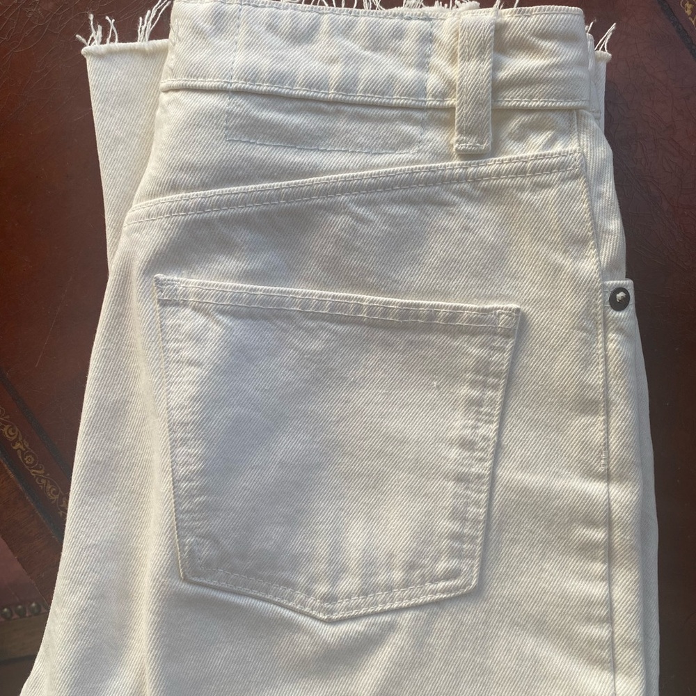 Zara Semi-Rigid Cream Buttonfly Jeans
